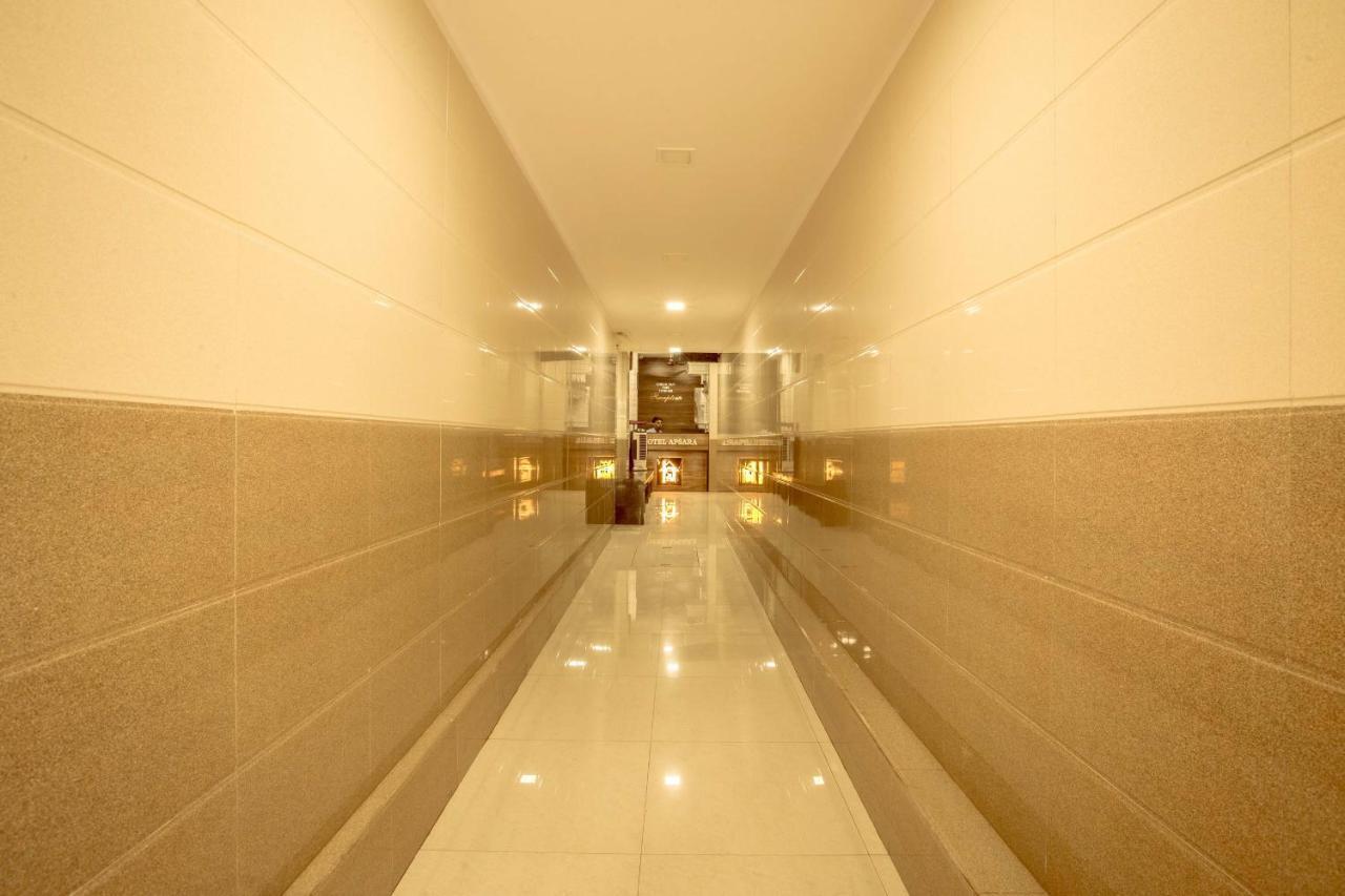Hotel Apsara- Near J J Hospital Мумбаи Экстерьер фото